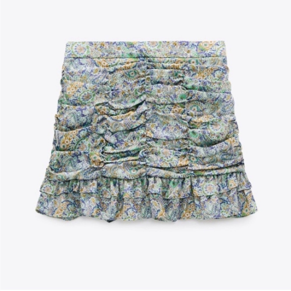 Zara ruffled ruched floral paisley print mini skirt
